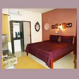 https://the-miracle-koh-tao.tophotelskohtao.com