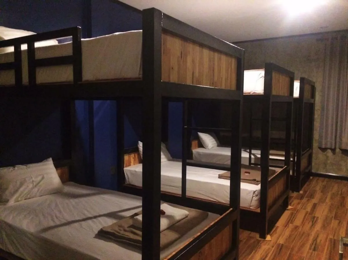 Lanta Chaolay Hostel Koh Lanta Thailand
